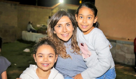  Sofía, Carla y Andrea.