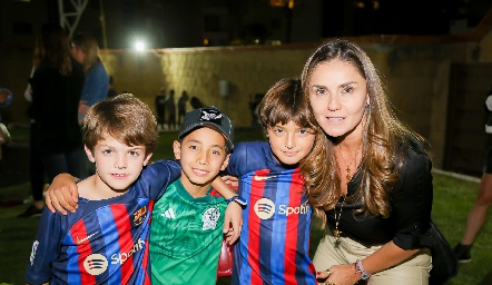  Lalin Lozano, Mauricio Guerrero, Patricio Castro y Claudia Pérez Amaral.