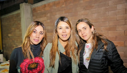  Montse Orozco, Mari Fer Leal y Bibi Perea.