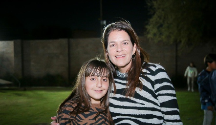  Gaby Sarquis y Gaby Suarez.