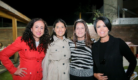  Liliana Suburi, Martha Morales, Gaby Suarez y Zaira Ríos.
