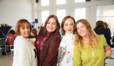  Marilú Lira, Silvia Esparza, Rebeca Konishi y Silvia Garza.