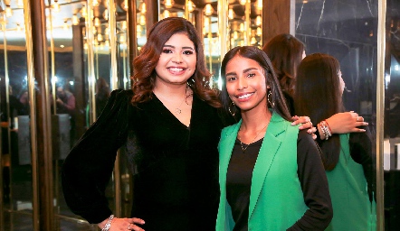  Elizabeth Vázquez y Esmeralda.