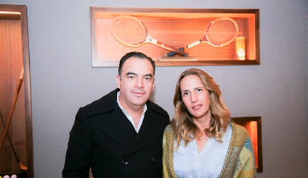  Jesús Fernández y Cristina Ortiz.
