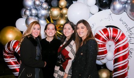  Daniela Ausucua,  Alejandra Salinas, María José Mata y Janeth Tolentino.