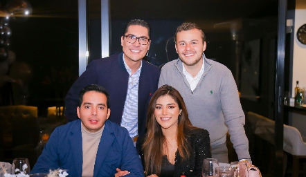  Alberto Castillo, Iñaki Midondo, Marco Macías y Janeth Tolentino.