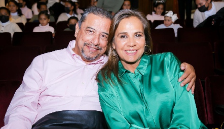 Alejandro Medellín y Lidia Cantu.