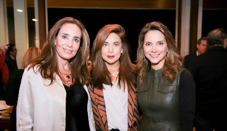  Cristina Chevaile, Gaby Martínez y Analía Maggiori.