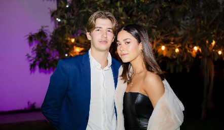  Javier Hernández y Fátima Pumar.