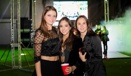  Vero Hernández, Regina Zárate y Bety Allende.
