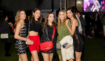  Amigas.