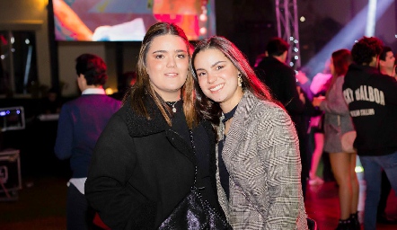  Carlota de la Garza y Paty Leos.