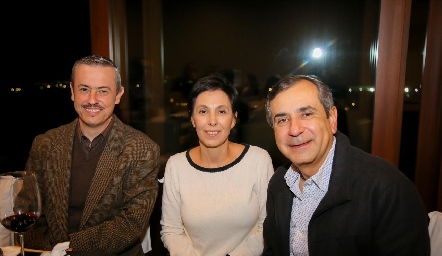  Álvaro, Lucía y Ricardo.