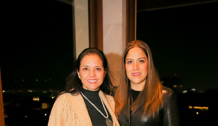 Lucía Luna y Rebeca Rodarte.
