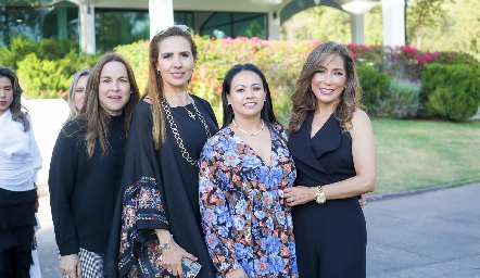  Diana Guel, Nidia González, Laura Magaña y Silvia Tapia.