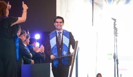 Alejandro Navarro.