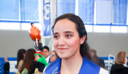 Mariana Acebo Toledo, fue la alumna que dio el mensaje a nombre de sus compañeros.