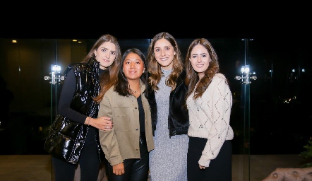 Paola Gutiérrez, Ana Meche Cifiuentes, Miriam Díaz y Pau Aldrett.