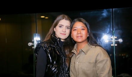 Paola Gutiérrez y Ana Meche Cifuentes.
