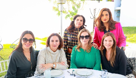 Amigas.