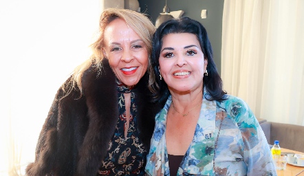  Alma Durón y Diana Romo.