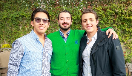  Emilio Rodríguez, Carlos Derbez y Rodrigo Ferretiz.