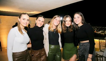  Lorenza Hinojosa, María Emilia Cohen, Isabela Hernández, Lorena de la Garza y Carlota Nava.