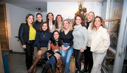  Gaby Carreón, Alejandra Acebo, Aranza Rodríguez, Marta Rangel, Claudia Quijano, Maite Ascanio, Carla Castro, Rocío Alcalde, Mari Tere Meade y Laura Nieto.