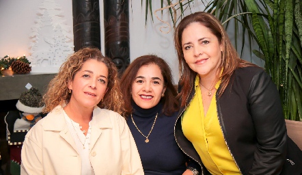  Laura Nieto, Aranza Rodríguez y Gaby Carreón.