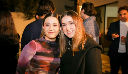  Inés González y Montse Humara.