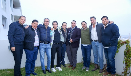 Mauricio Ruiz, René Díaz, Fernando Güemes, Toño Rodríguez, Pedro Esqueda, Juan Pablo Torres, Diego Valdés, Juan Manuel Güemes y Papayo Rey.