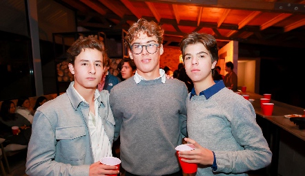  Víctor Moctezuma, Juan Pablo Benavente y Lucas Espinosa.