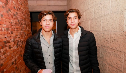  Andrés y Pablo Martínez.
