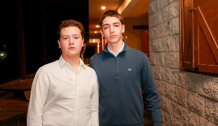  Andrés Cambeses y Santiago Morales.