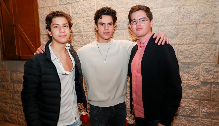  Andrés Martínez, Fran Leos y Paulo Guevara.