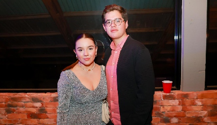  Camila Monsiváis y Paulo Guevara.