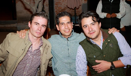 David, Juan Carlos Flores y Adrián Martínez.