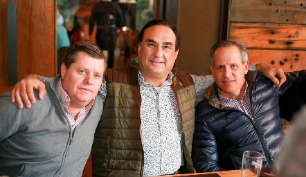  Rodrigo Malo, Ricardo Chávez y Ramón Gómez.