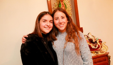  Claudia Torres y Diana Olvera.