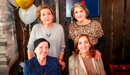  Lula Ortega, Guadalupe Gutiérrez, Tere y Mónica Alcalde.