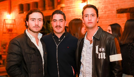  Mateo Guerra, Chente Azcona y Roberto Silva.