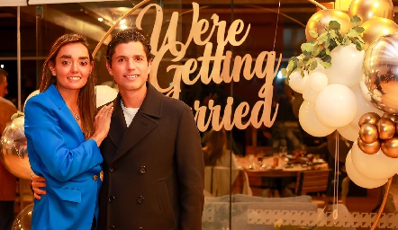  Marianela Villasuso Villanueva y Gerardo Serrano Gaviño se comprometieron en matrimonio.