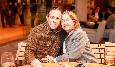  Eduardo y Patricia Gaviño.