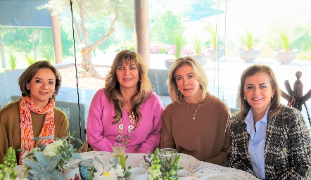  Cony Alvarado, Florencia Soberanis, Ana Meade y Adriana de Olmos.