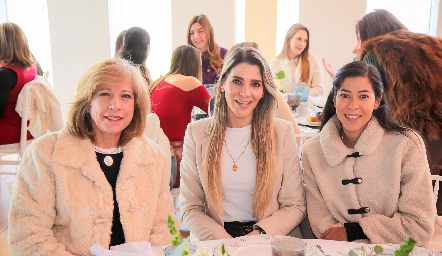  Beatriz Díaz Infante, Ingrid Nito y Alejandra González.
