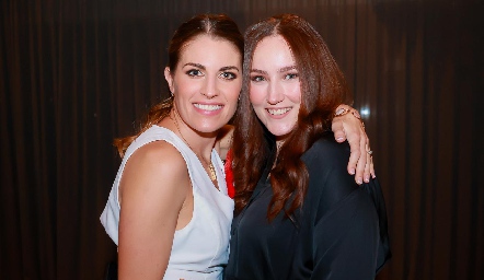  Paulet Lozano y Carla Figueroa.