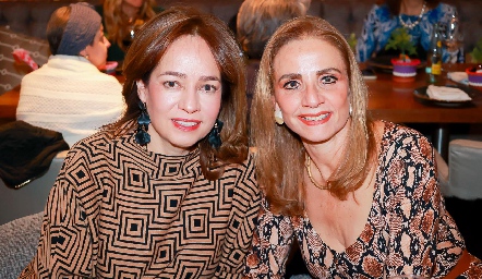  Ana Luisa Acosta y Beatriz Rangel.