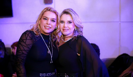  Maribel Torres y Karla Saucedo.