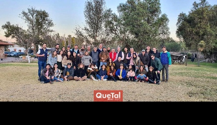  Despedida de solteros para Santiago Villarreal y Claudia Villasana.