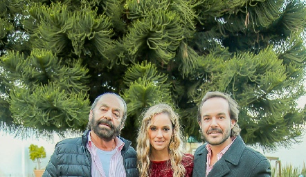  Oscar Arturo Torres, María Torres, Santiago Zamanillo, Santiago Zamanillo y María Inés Zamanillo.